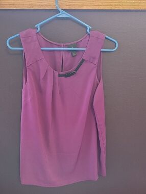 Worthington Magenta Sleeveless Camisole with Black Accent